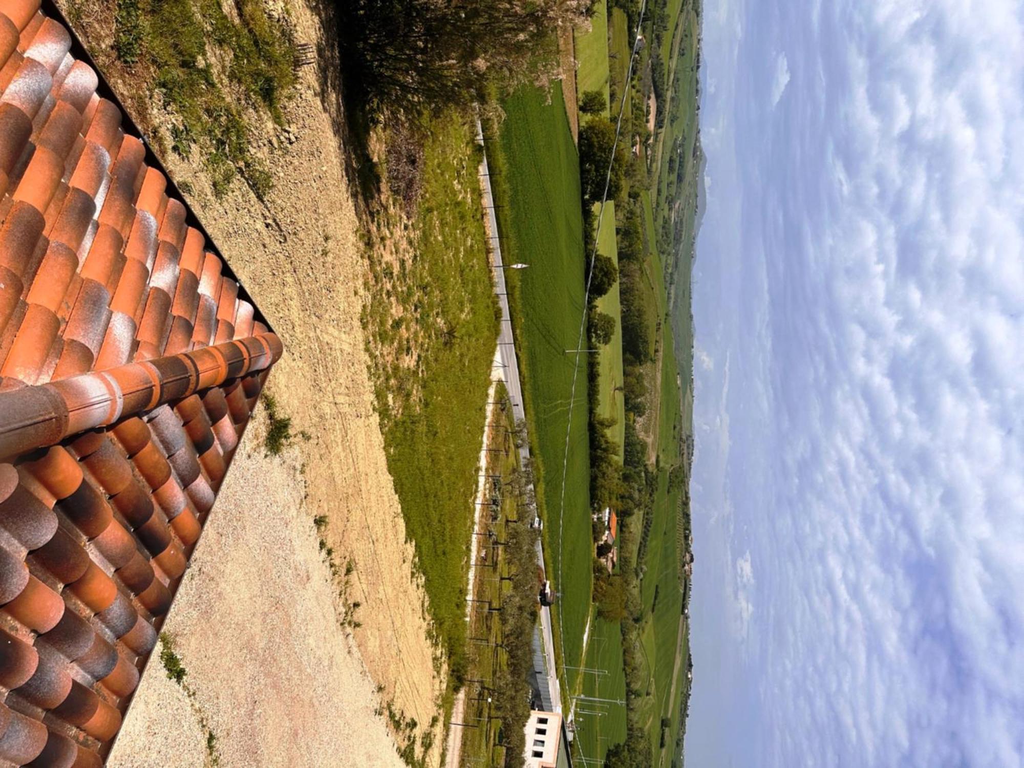 La Sosta Di Guido A Tavullia Exterior foto